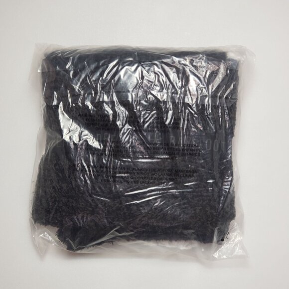 Barefoot Dreams CozyChic Pom Pom Beanie & Scarf Set Carbon/Black OS Winter Wear - Picture 12 of 12